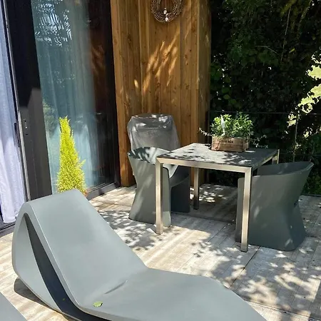 Bed and breakfast Le Loft L'atelier, Petit Déj&wellness Inclus